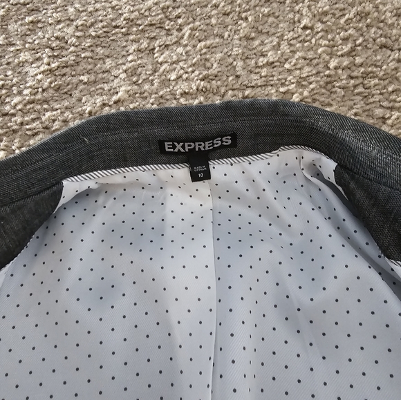 Express Grey Skirt Suit in SZ 10 - Picture 14 of 14